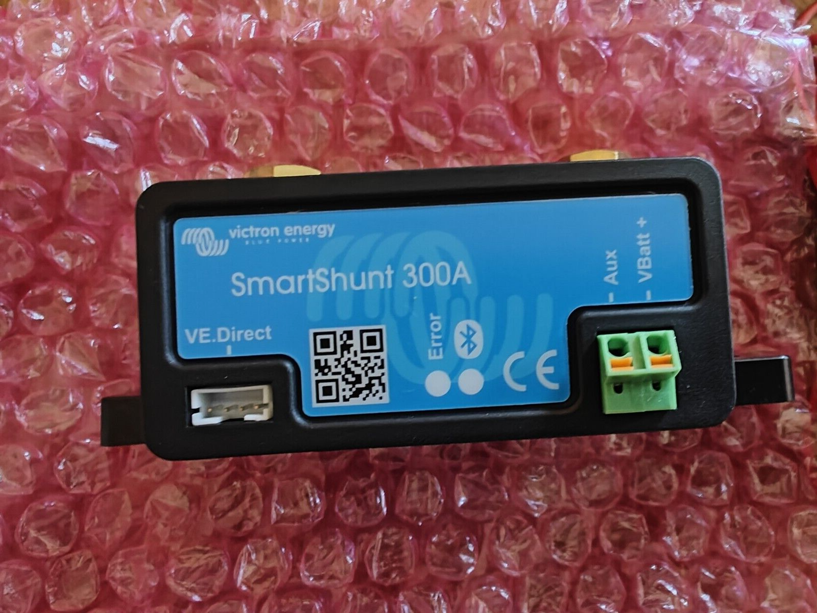 Victron SHU050130050 SmartShunt 300A Battery Monitor  Smart Shunt Bluetooth