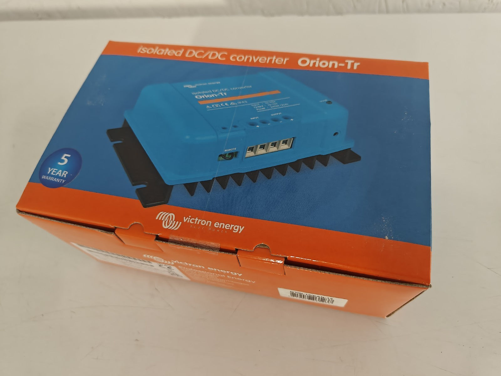 Victron ORI121222110	Orion-Tr 12/12-18A (220W) Isolated DC-DC converter